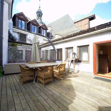 Two Bedroom / Old Town With Private Terrace Рига Екстериор снимка